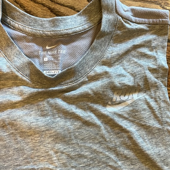 NWT Nike Cotton DriFit Tank - Picture 2 of 4